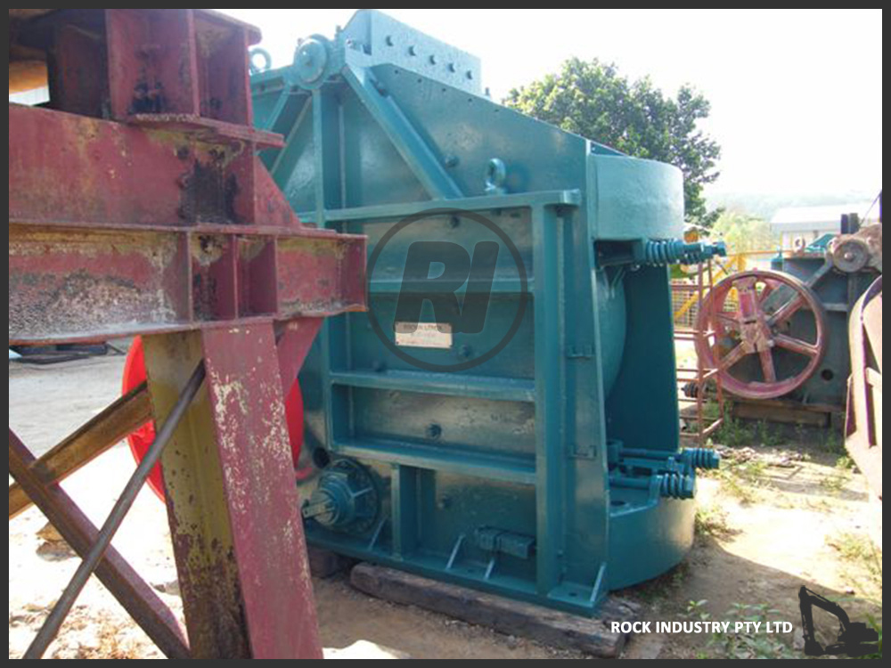 FOR SALE - BROWN LENOX KUE KEN 120S 42" x 36" Double Toggle Jaw Crusher