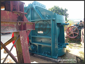 BROWN LENOX KUE KEN 120S 42" x 36" Double Toggle Jaw Crusher - Click Here for Larger Image